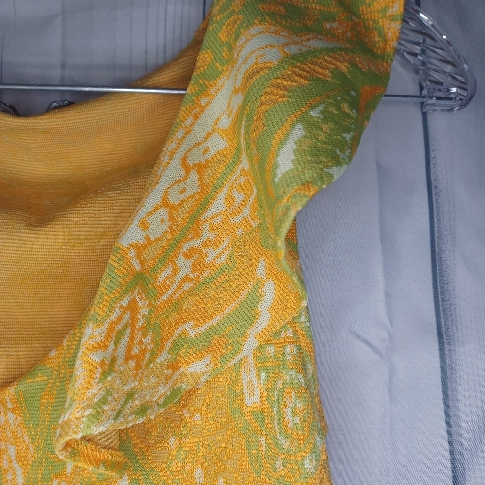 ZARA S Firfirli Jakarli Yellow Green Paisley Stretch sleeveless cropped top - Picture 3 of 9